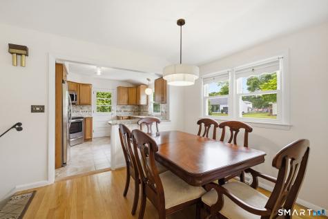 42 Cardinal Drive East Hartford CT 06118