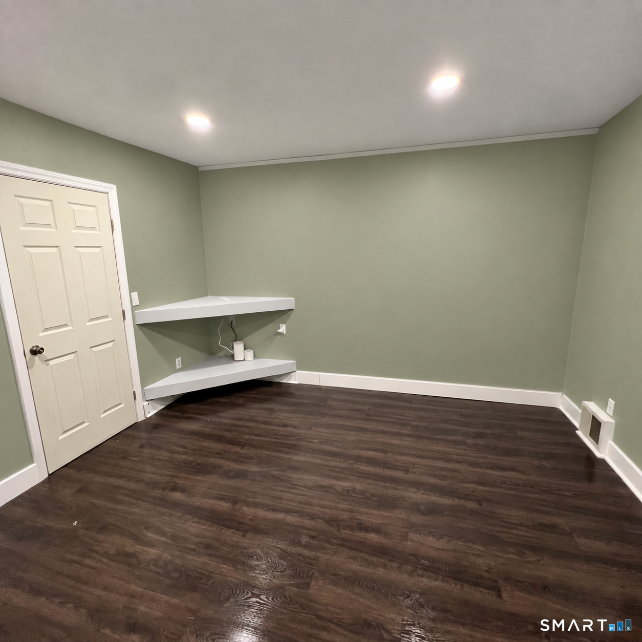 24 Homestead Avenue Danbury CT 06810