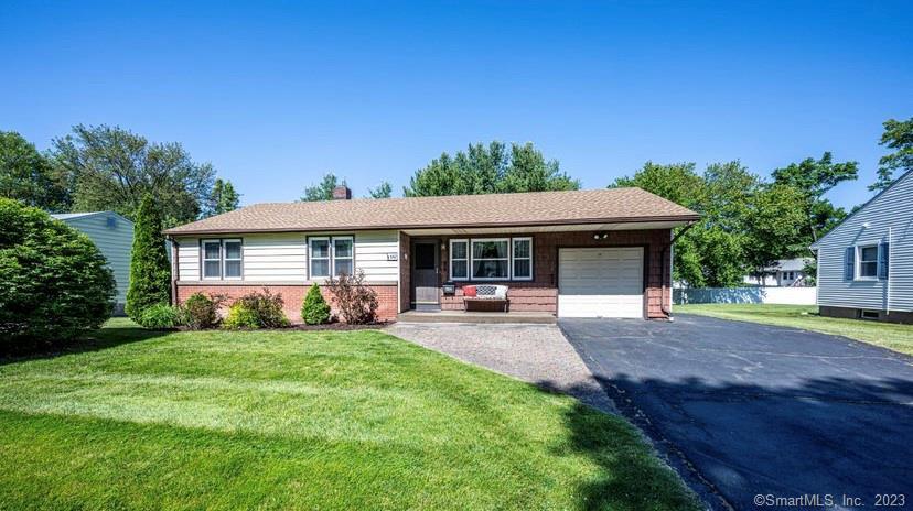 642 Circular Avenue Hamden CT 06514