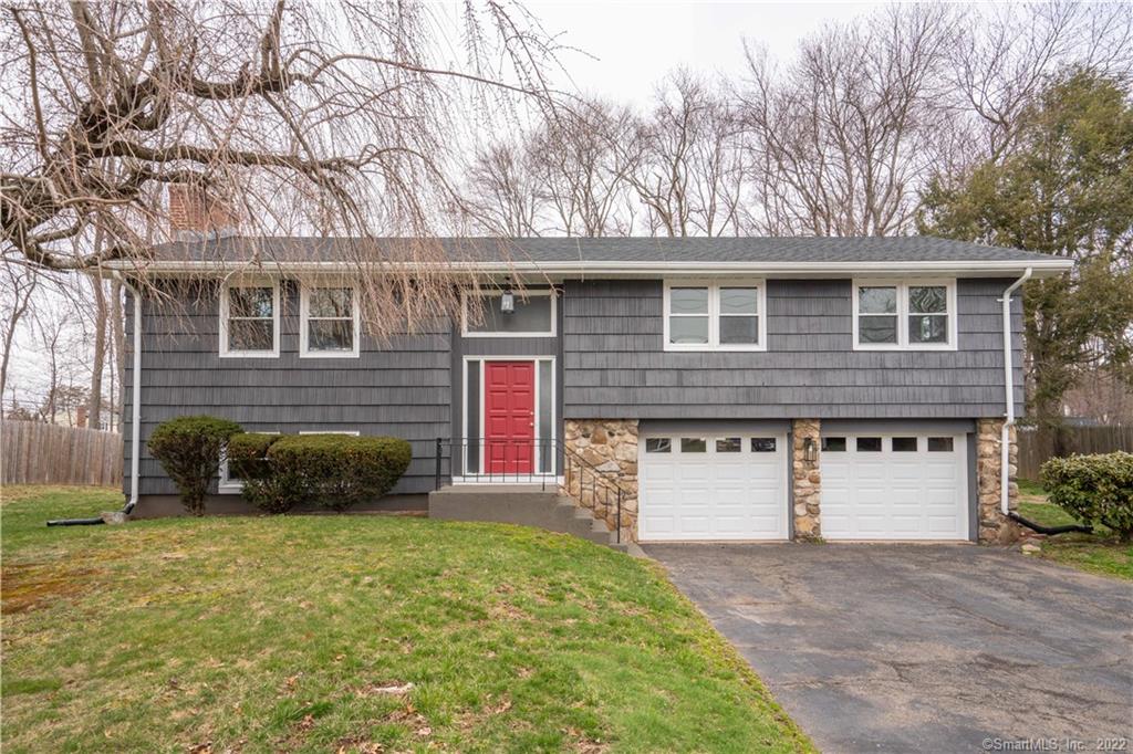 14 Harvest Lane East Hartford CT 06118
