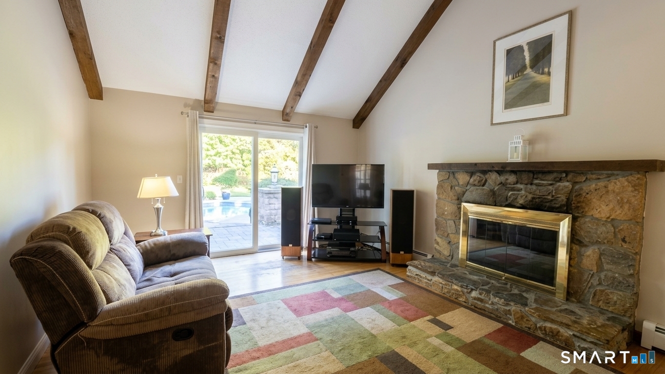 22 Briarwood Drive Guilford CT 06437