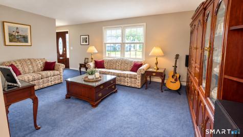 22 Briarwood Drive Guilford CT 06437