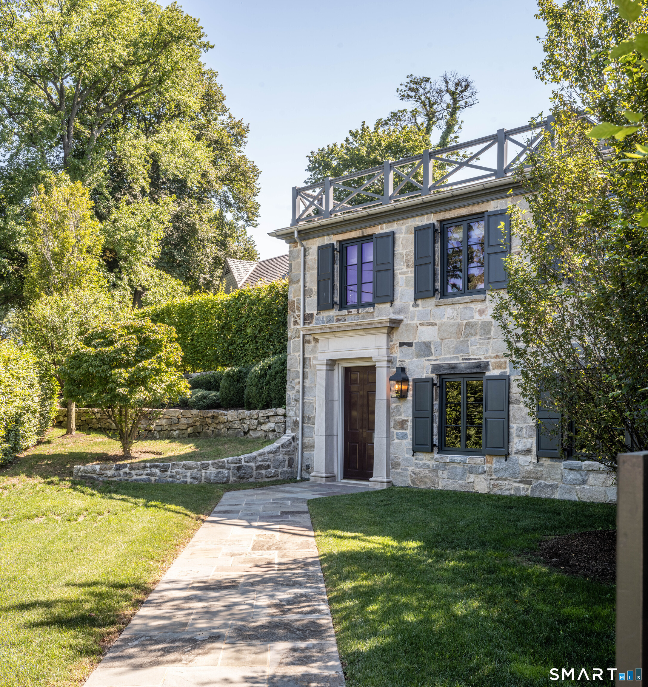 16 Nathan Hale Drive Norwalk CT 06854