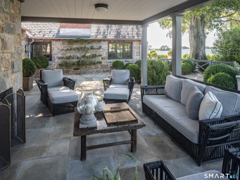 16 Nathan Hale Drive Norwalk CT 06854