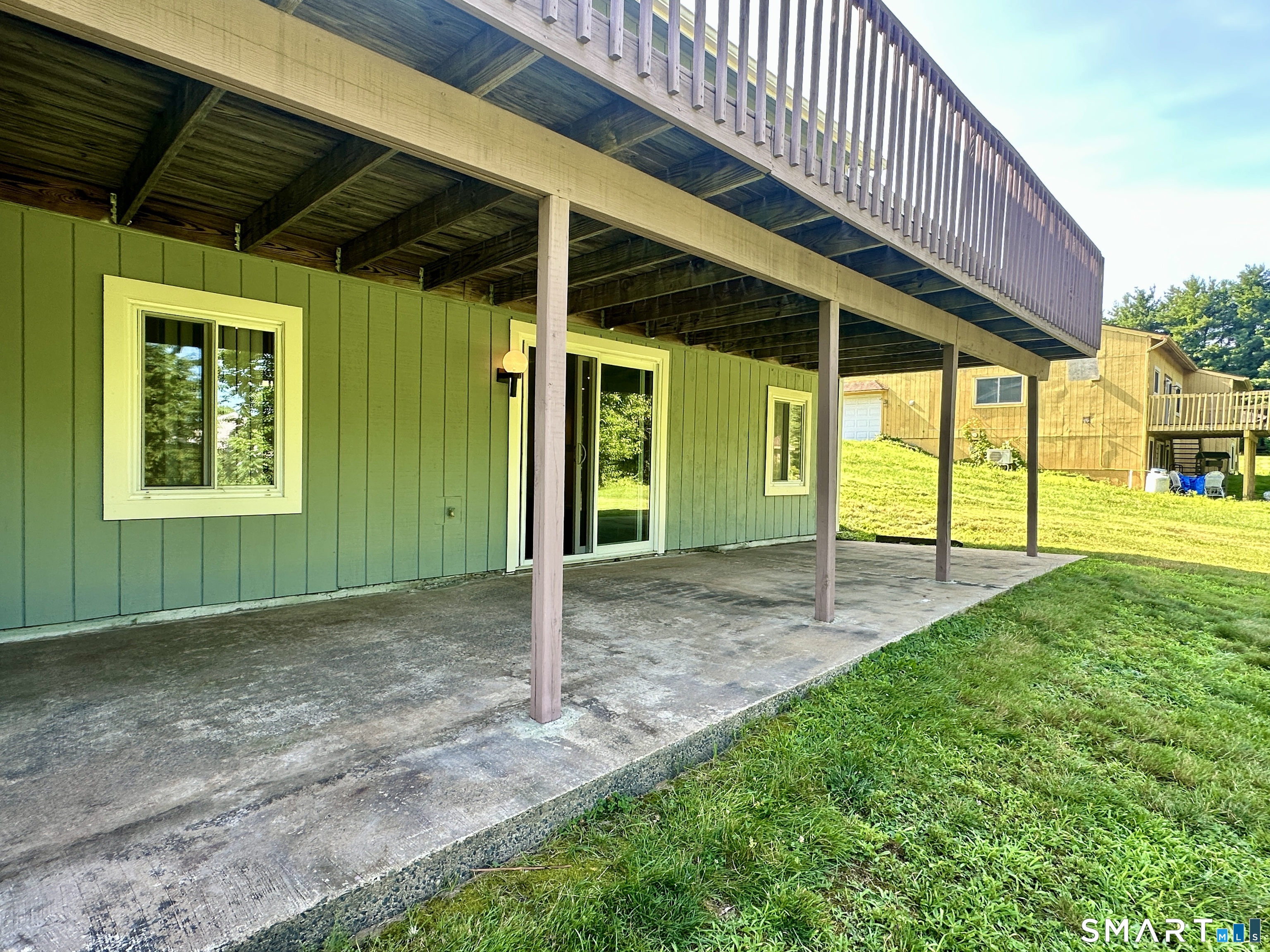 93 Woodland Avenue Bloomfield CT 06002