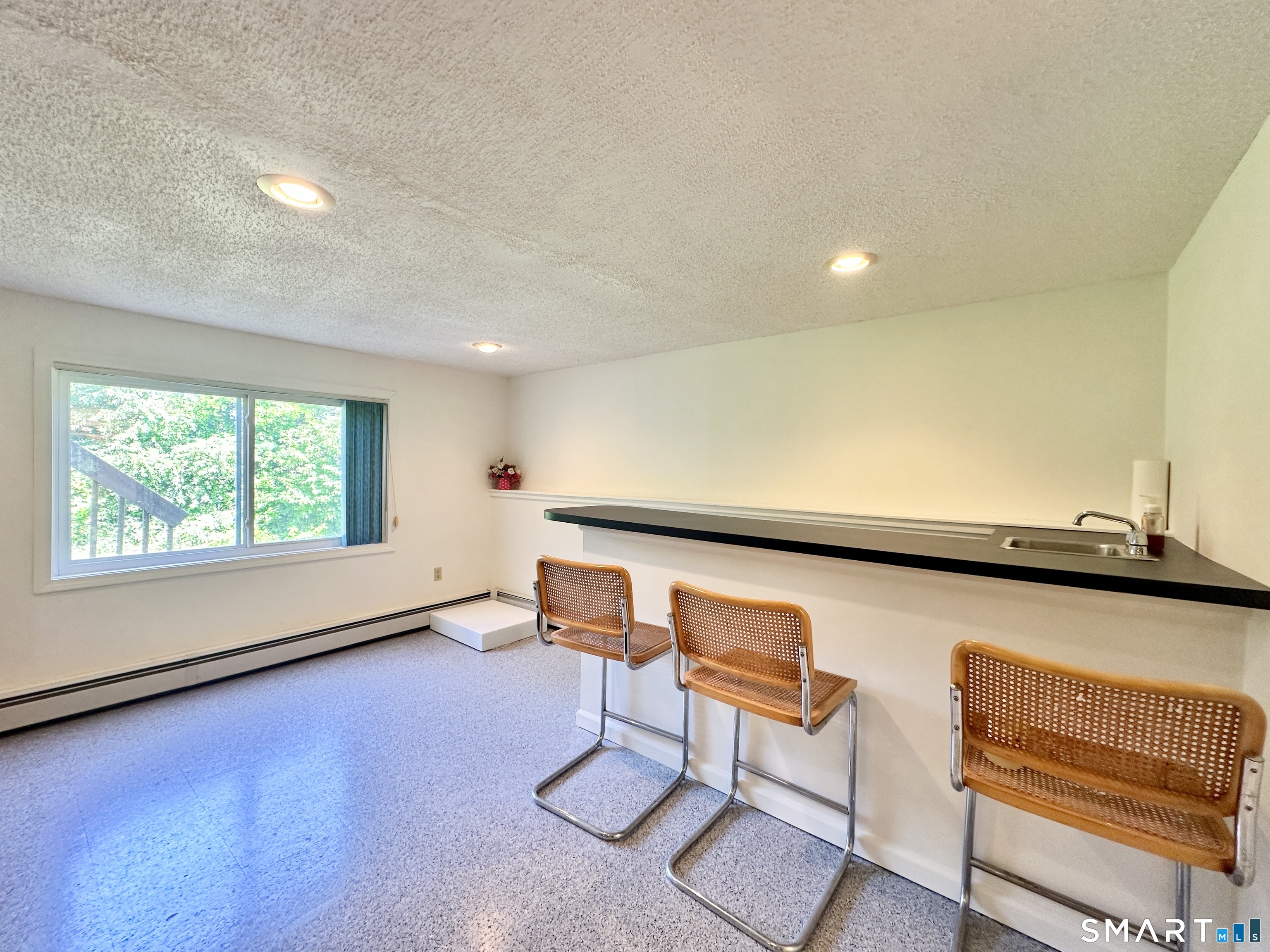 93 Woodland Avenue Bloomfield CT 06002