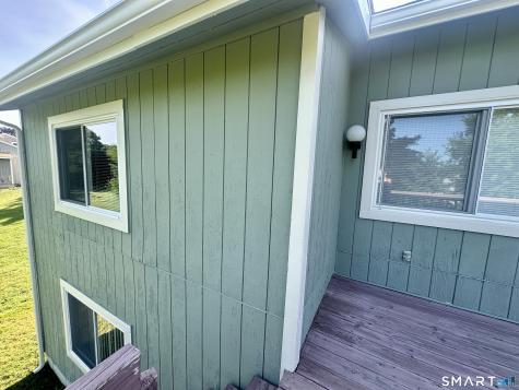 93 Woodland Avenue Bloomfield CT 06002