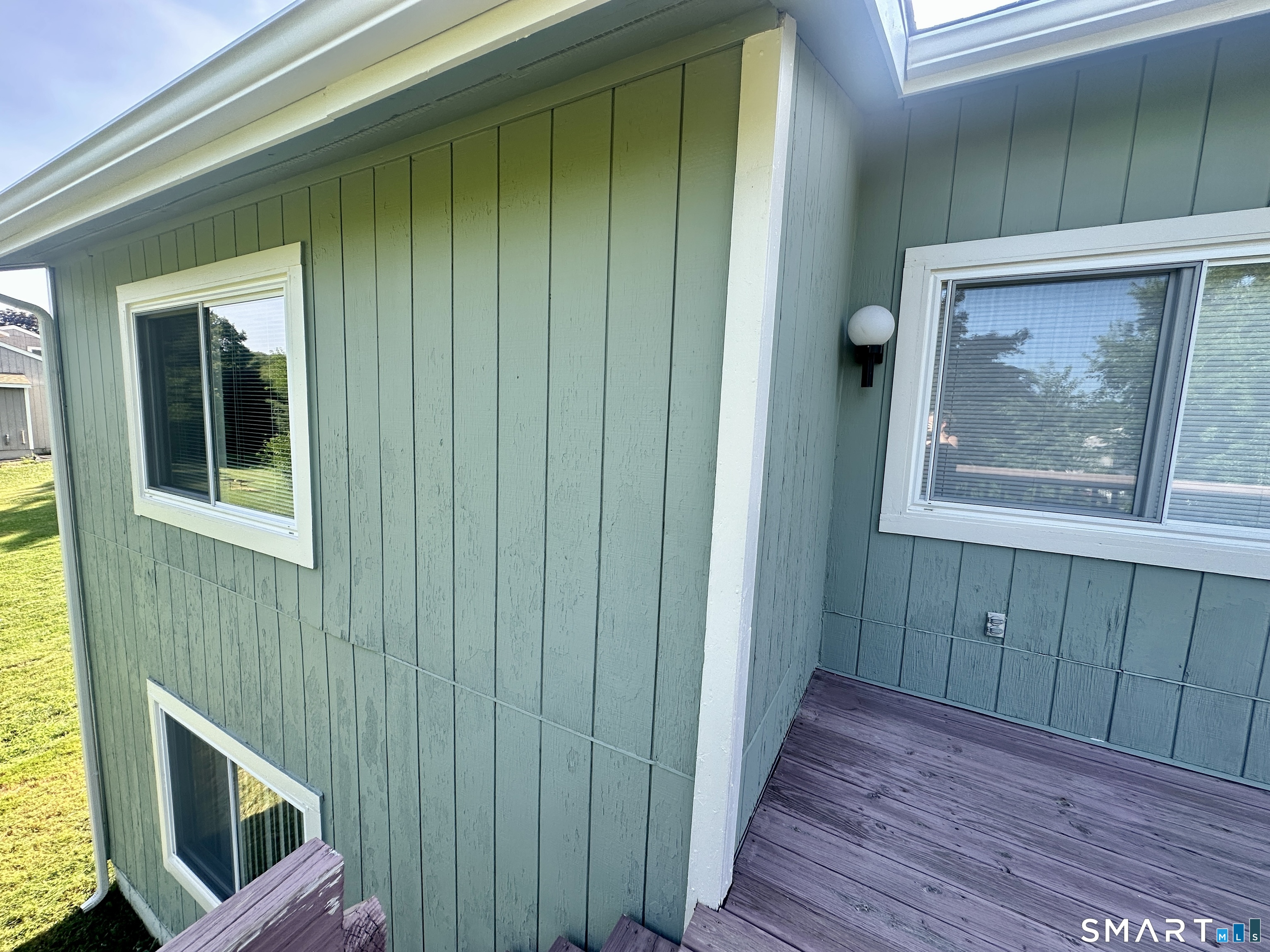 93 Woodland Avenue Bloomfield CT 06002