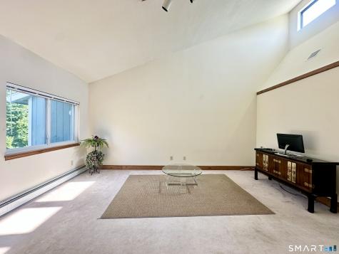 93 Woodland Avenue Bloomfield CT 06002