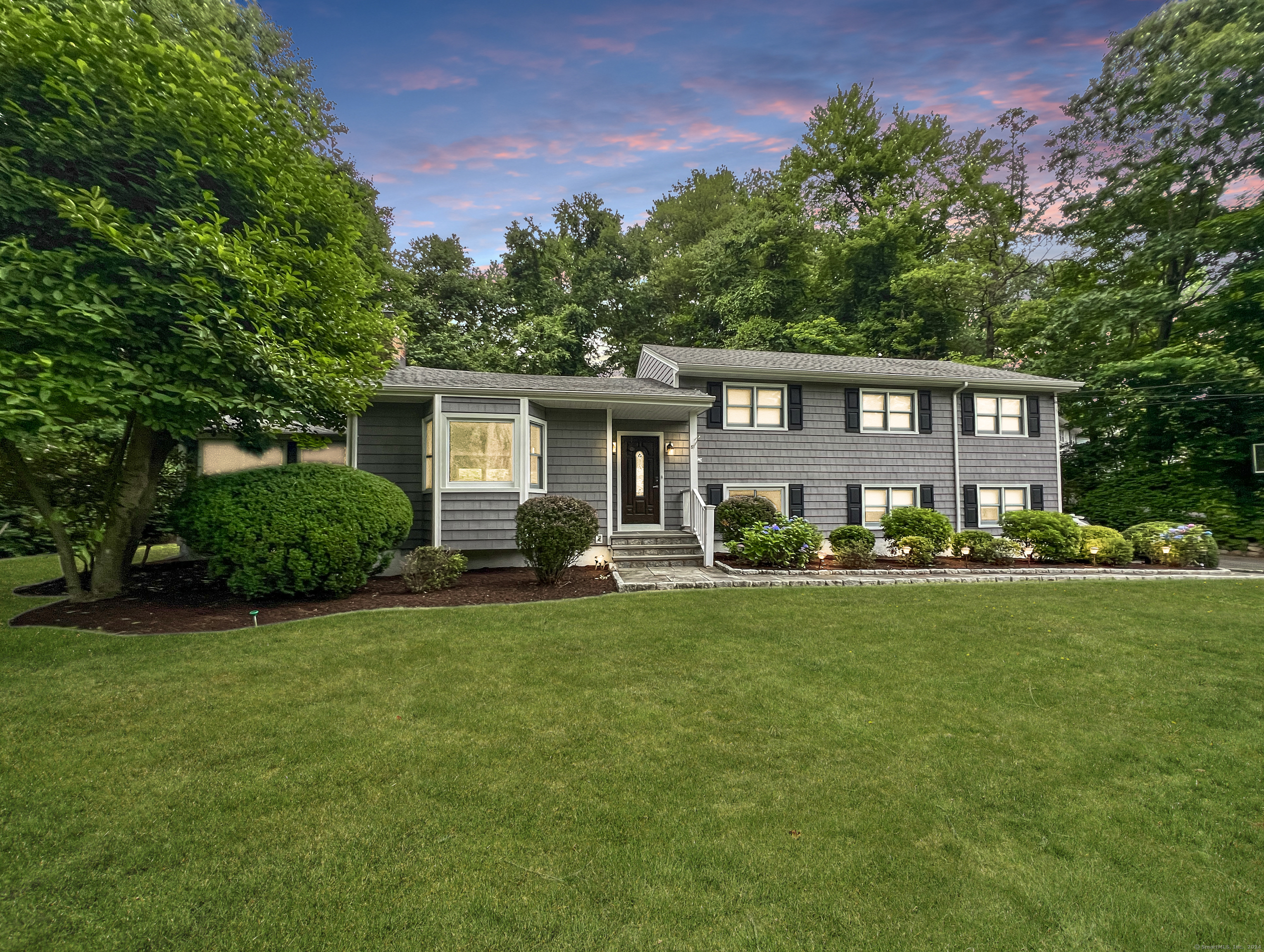 81 Nutmeg Lane Stamford CT 06905