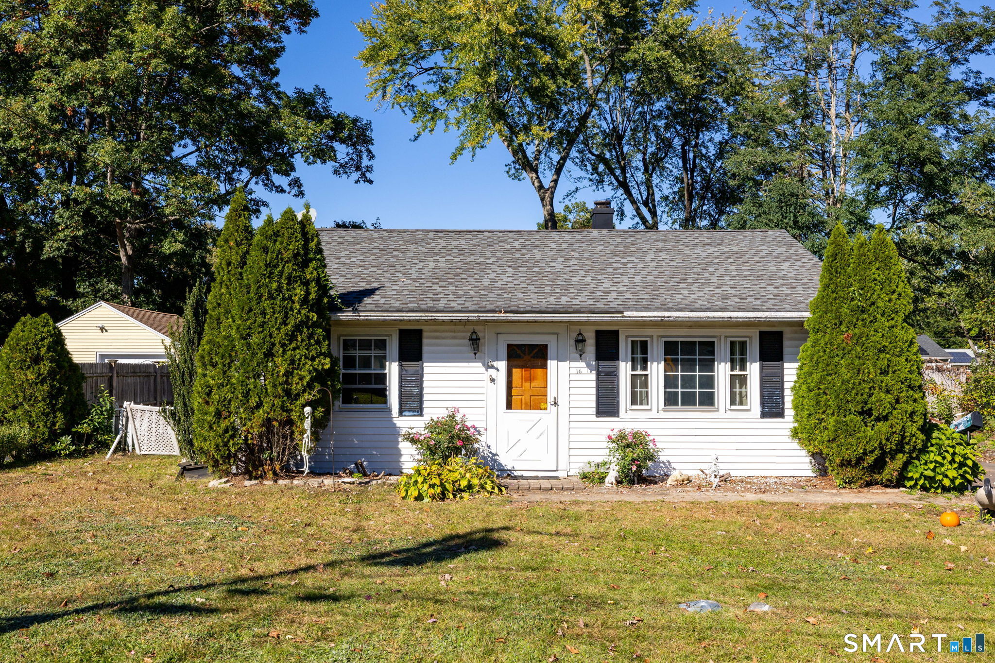 16 Walnut Circle Windsor Locks CT 06096