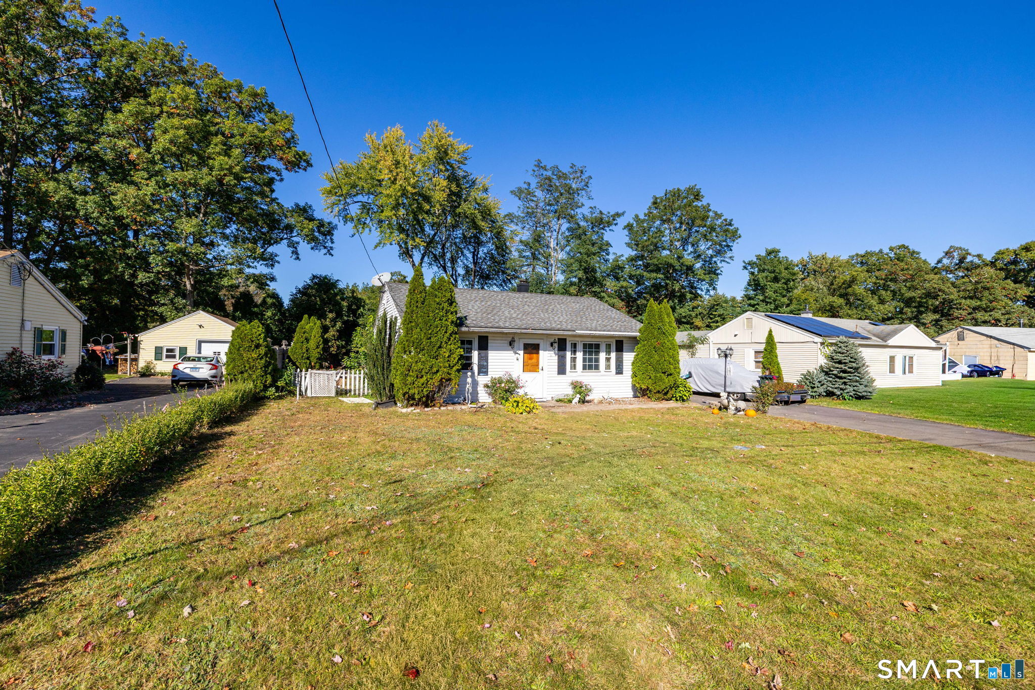 16 Walnut Circle Windsor Locks CT 06096