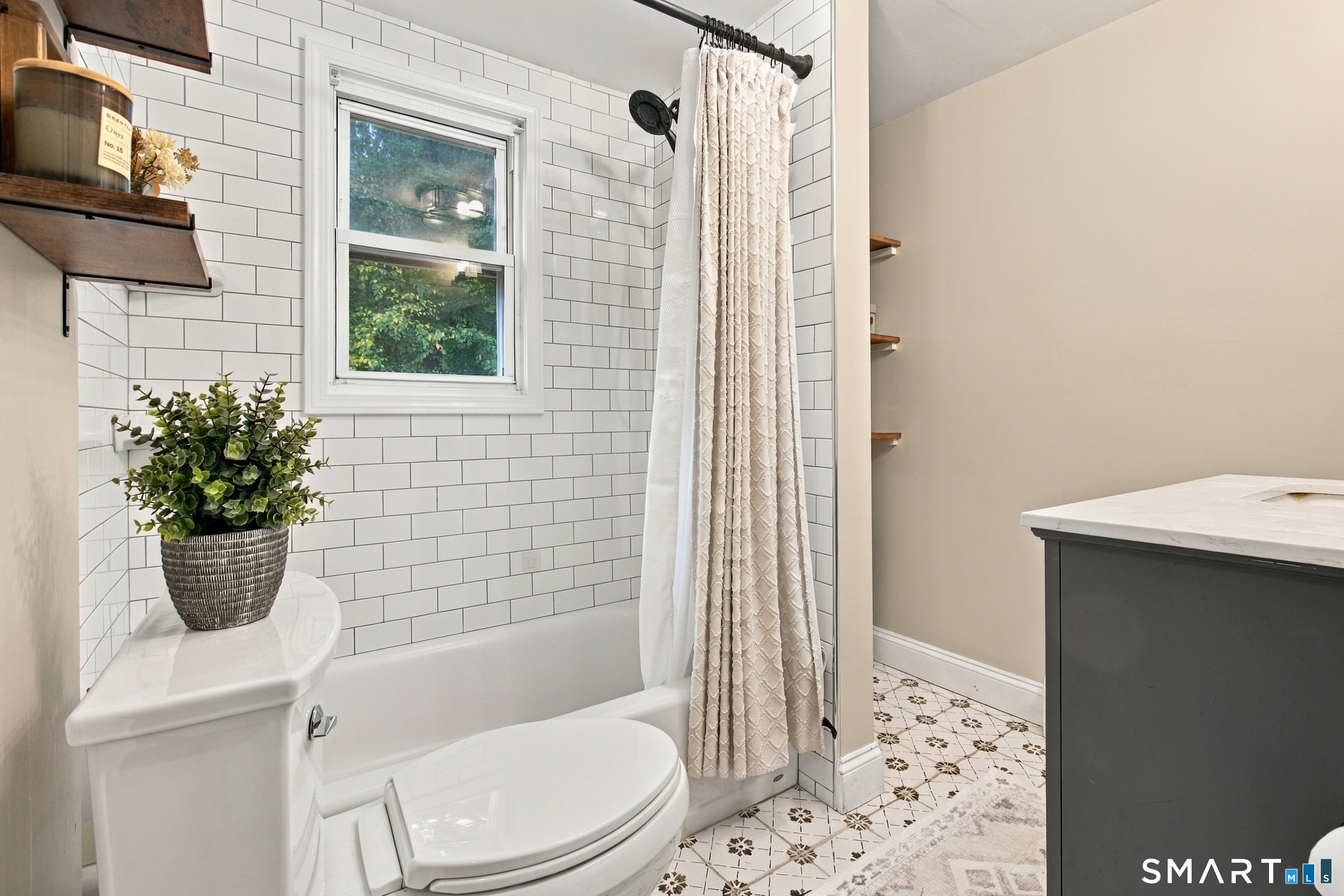 54 Silver Hill Road Ansonia CT 06401