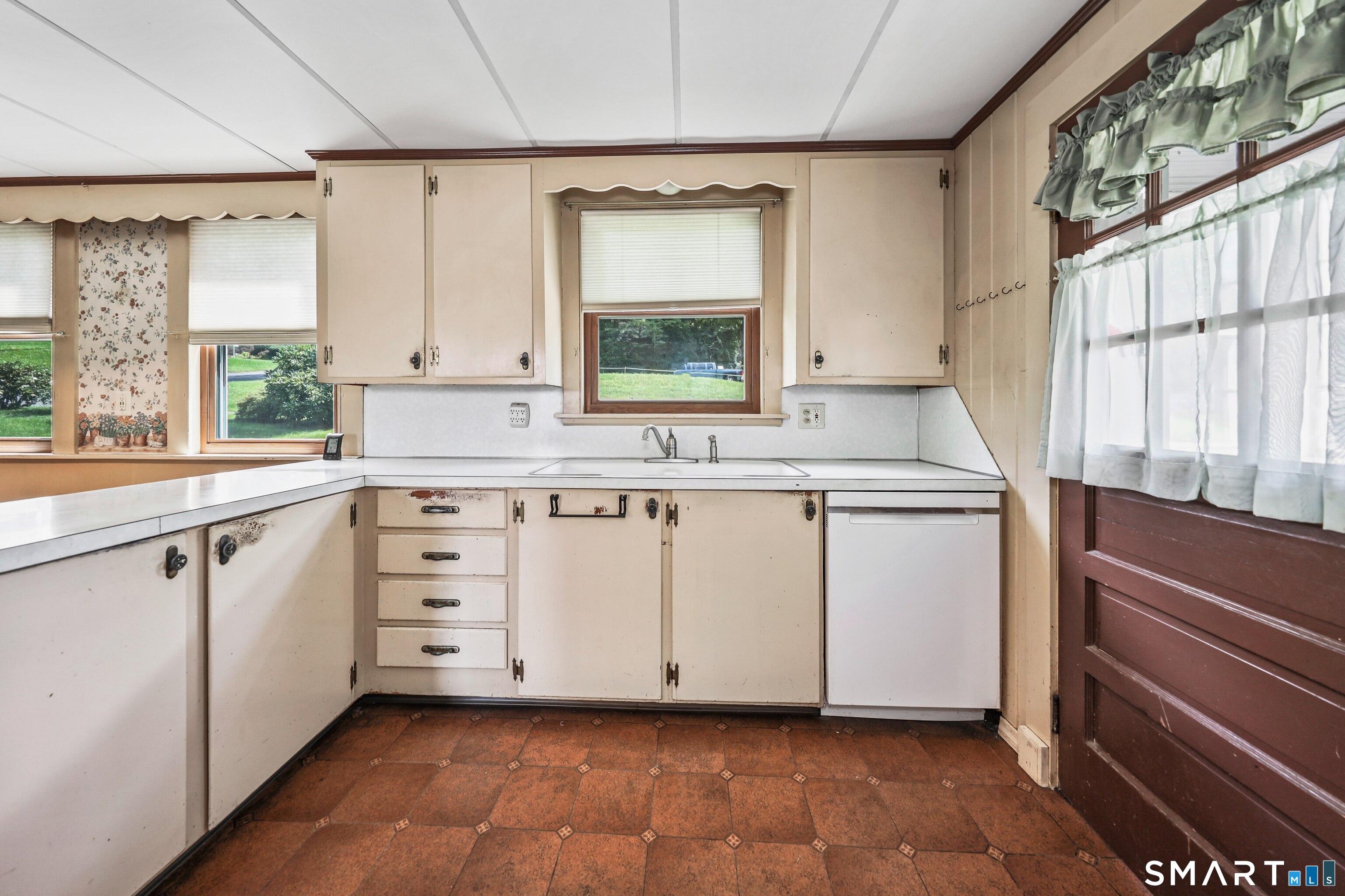 282 Sunnyside Avenue Watertown CT 06779