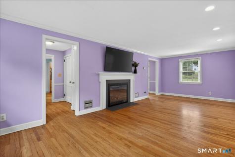 1006 King Road Cheshire CT 06410