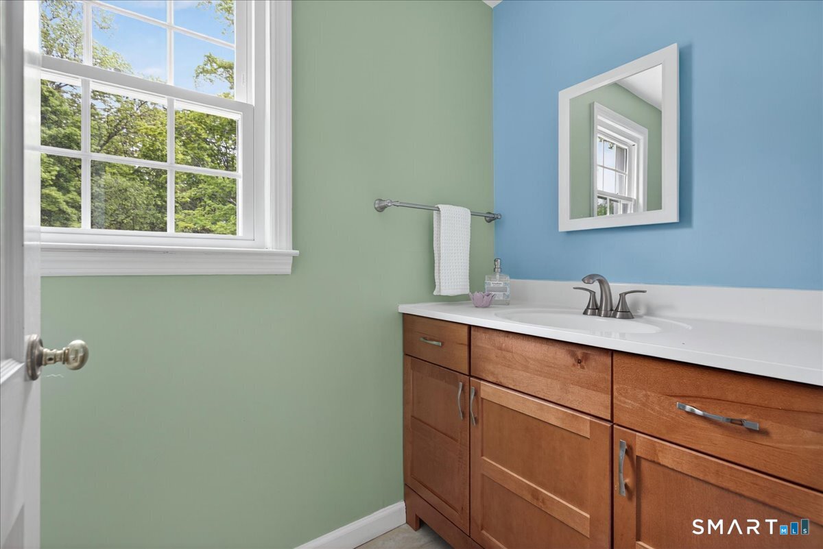1006 King Road Cheshire CT 06410