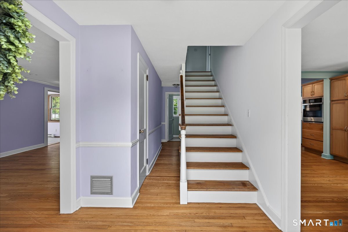 1006 King Road Cheshire CT 06410
