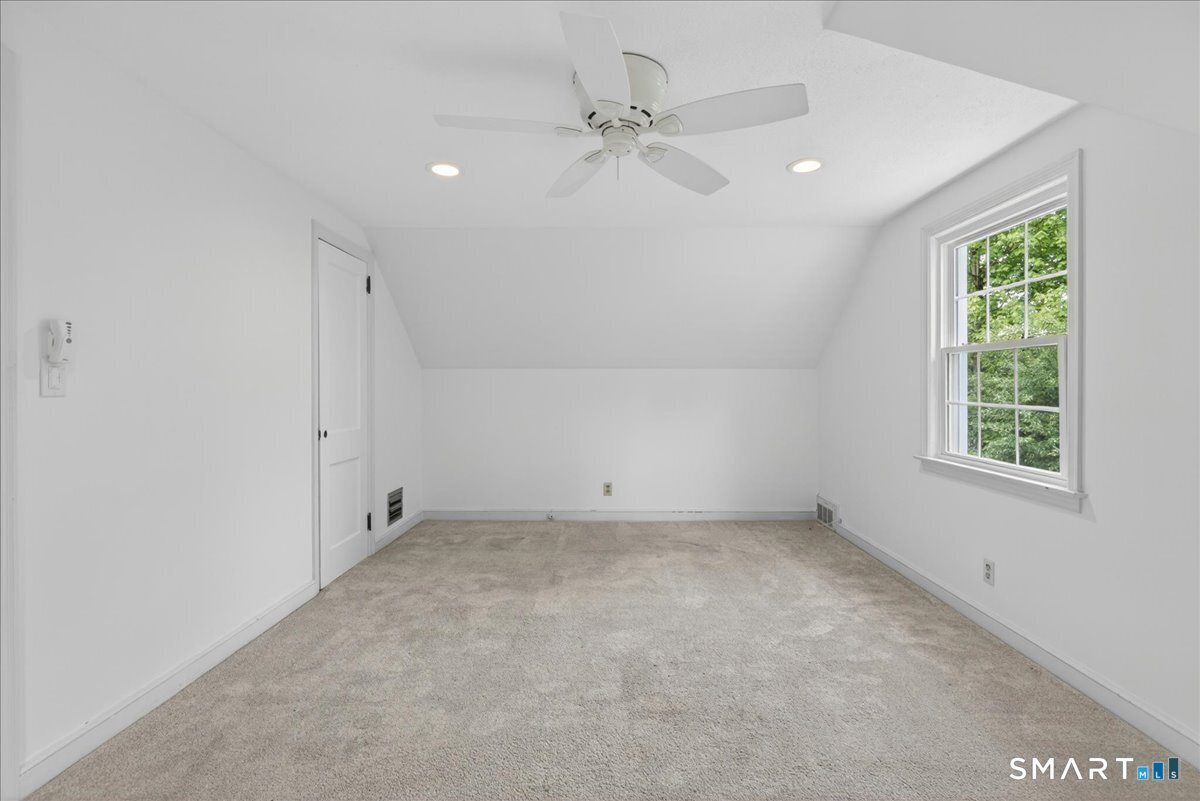1006 King Road Cheshire CT 06410