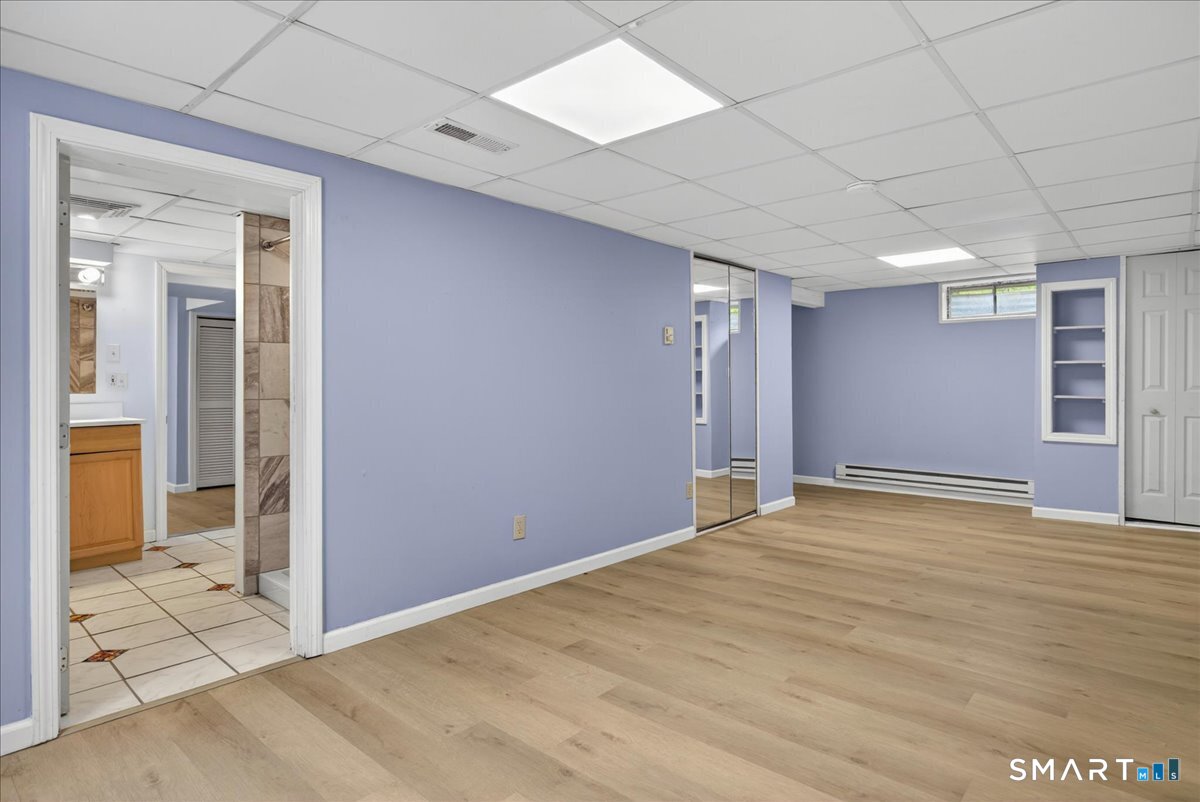 1006 King Road Cheshire CT 06410