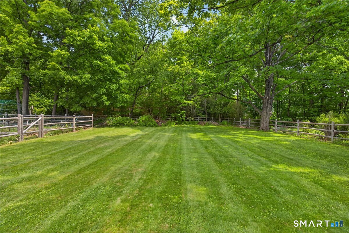 1006 King Road Cheshire CT 06410