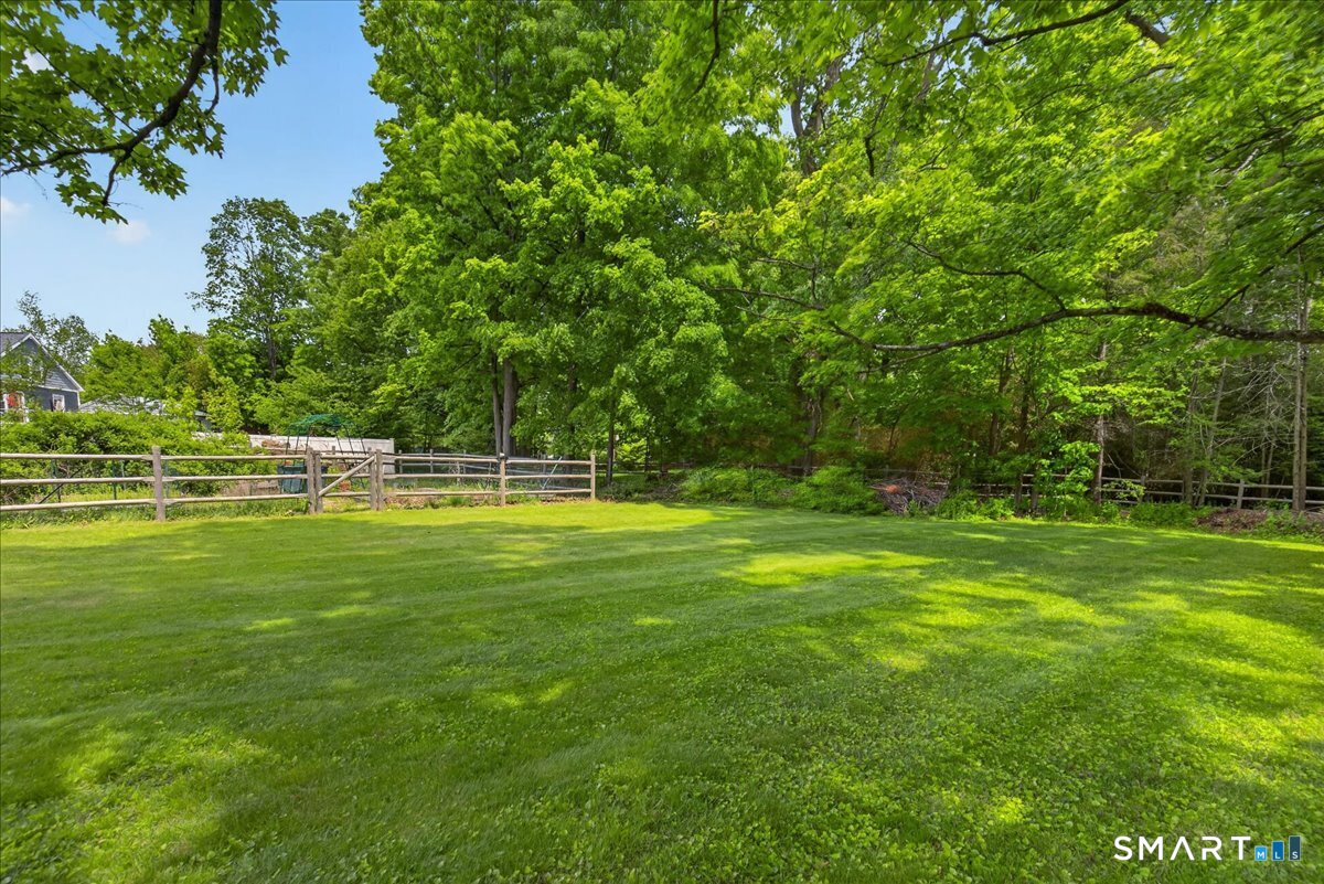 1006 King Road Cheshire CT 06410