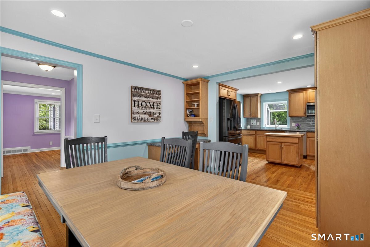 1006 King Road Cheshire CT 06410
