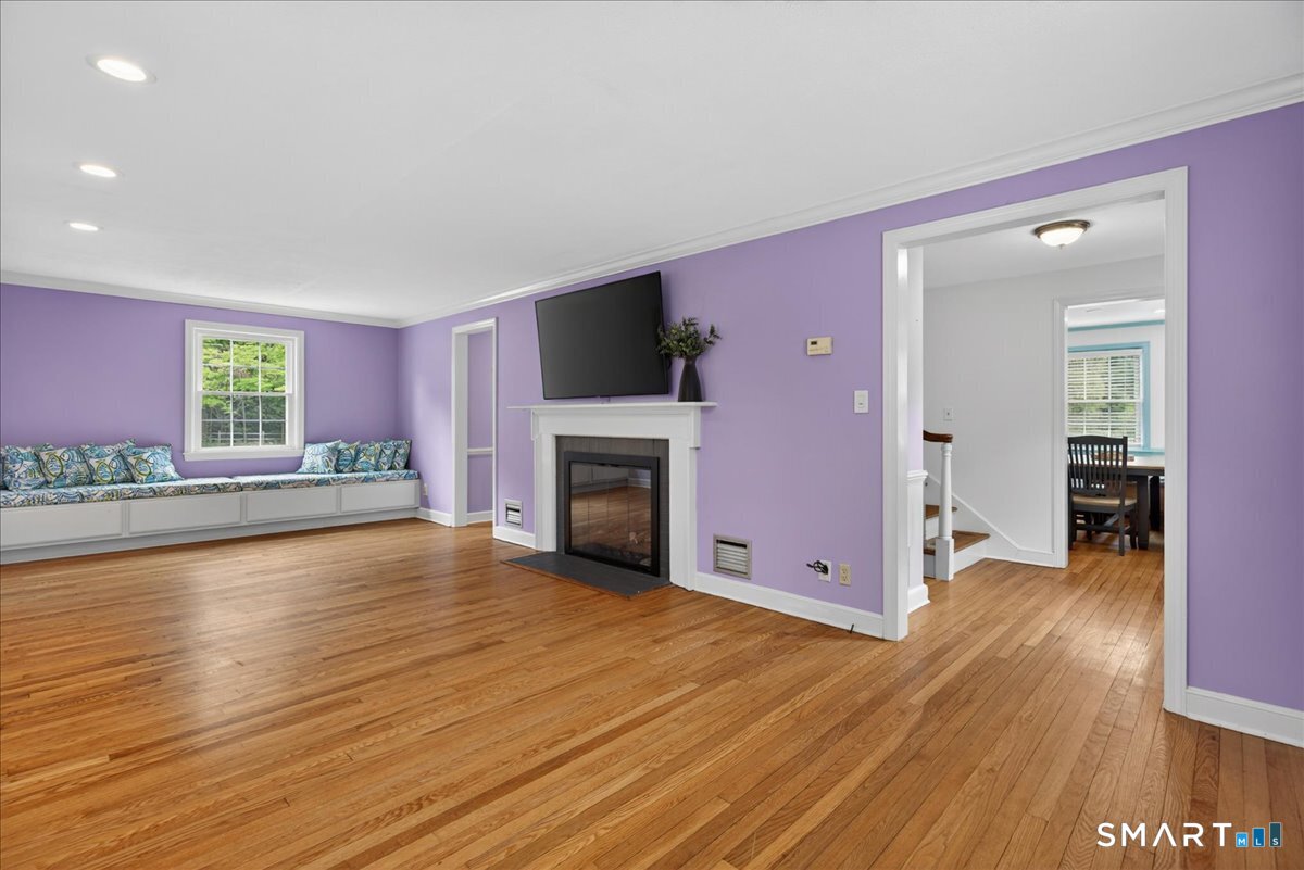 1006 King Road Cheshire CT 06410