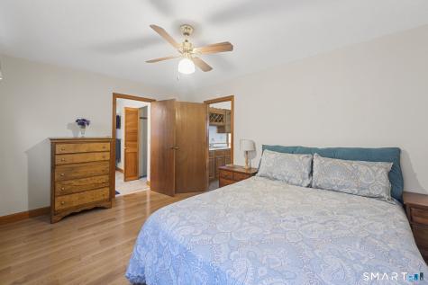 12 Private Grounds Road Ellington CT 06029