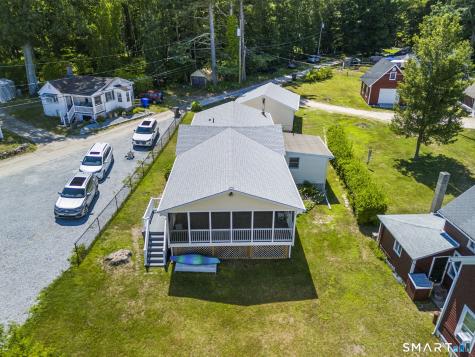 12 Private Grounds Road Ellington CT 06029