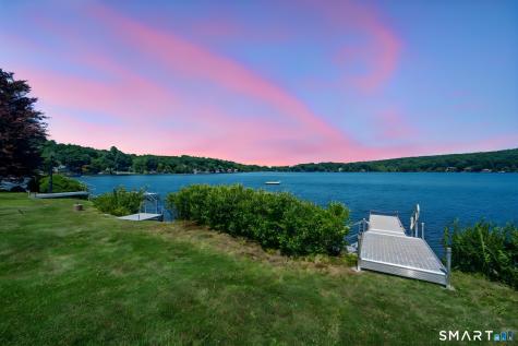 12 Private Grounds Road Ellington CT 06029