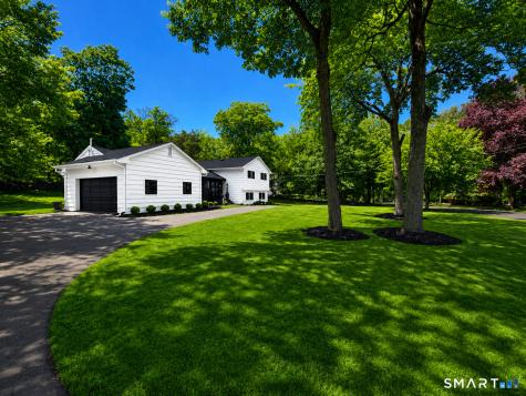355 Surrey Lane Fairfield CT 06824