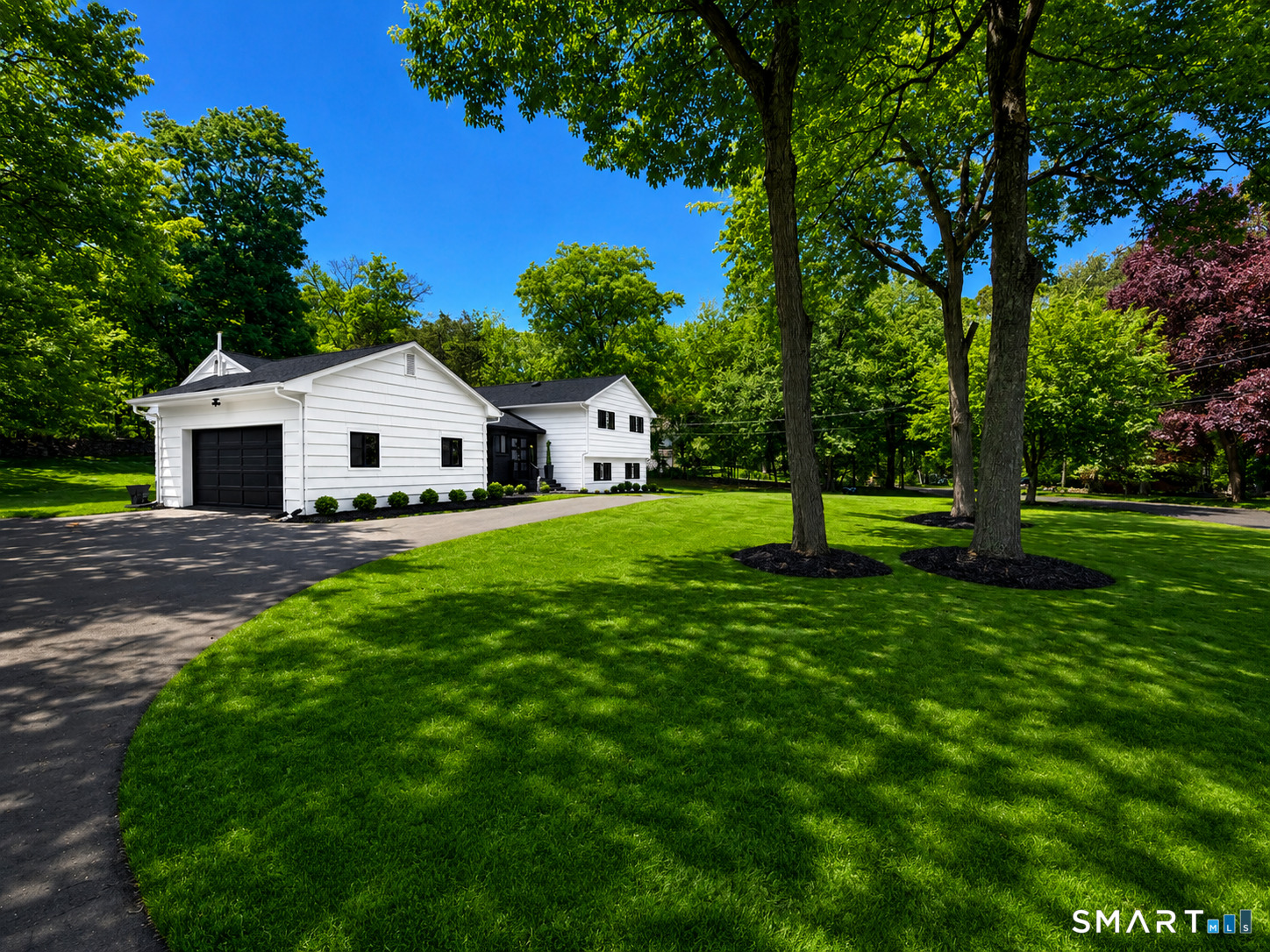 355 Surrey Lane Fairfield CT 06824