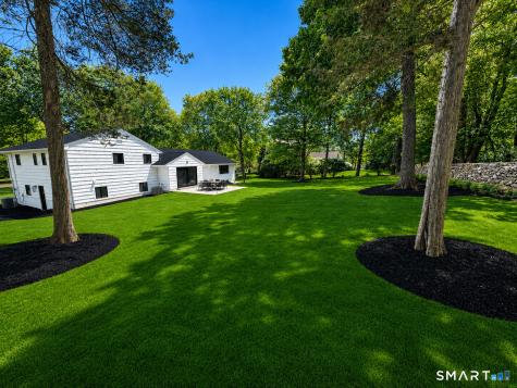 355 Surrey Lane Fairfield CT 06824