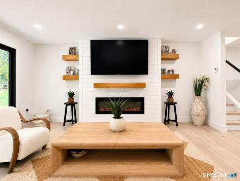 355 Surrey Lane Fairfield CT 06824