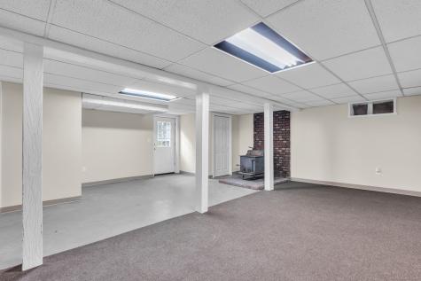 8 Gale Road Stafford CT 06076