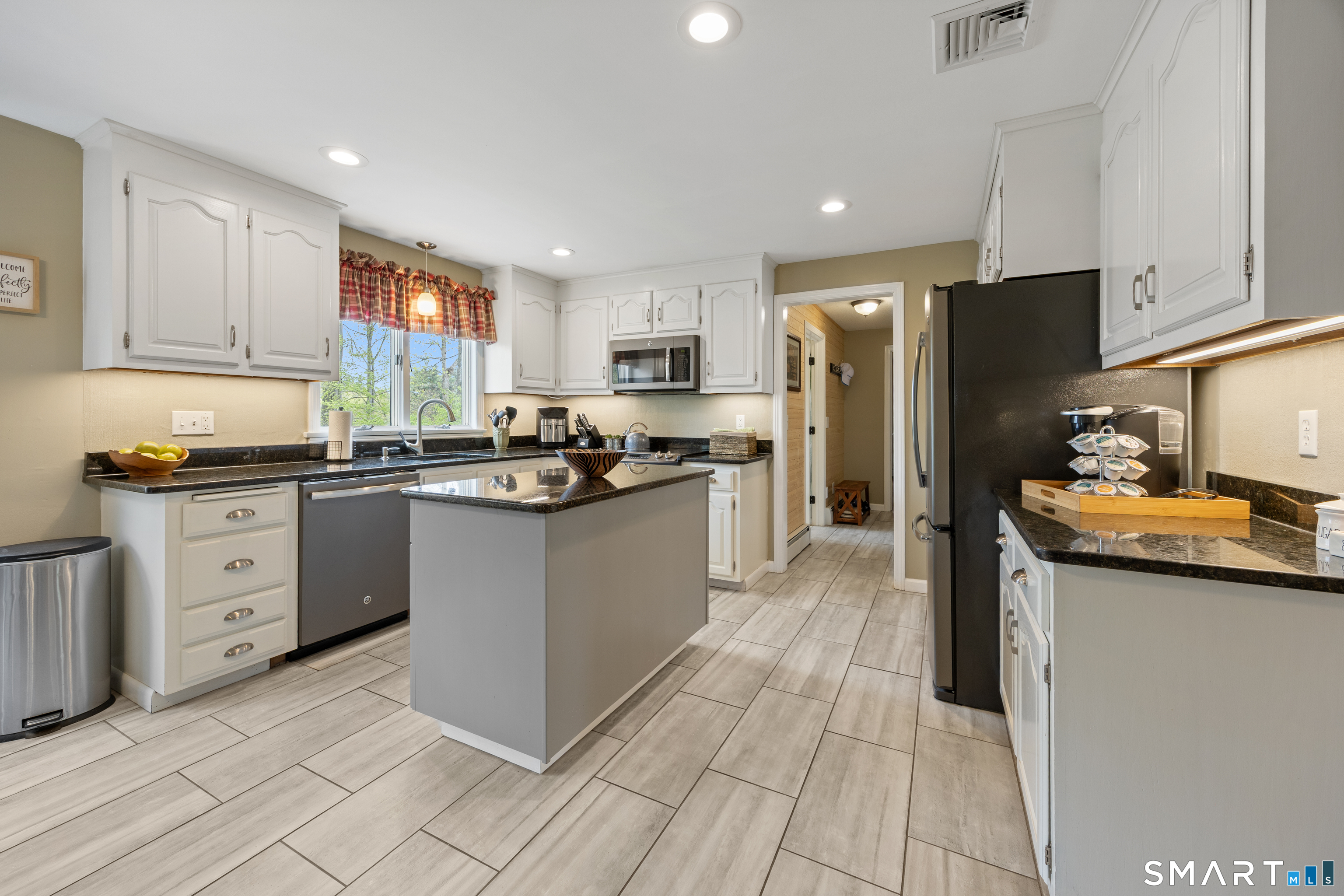 24 Concetta Lane Bristol CT 06010