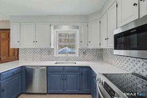 42 Parker Hill Road Killingworth CT 06419