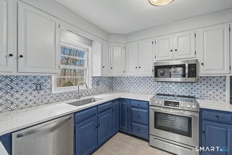 42 Parker Hill Road Killingworth CT 06419