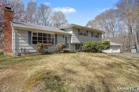 42 Parker Hill Road Killingworth CT 06419