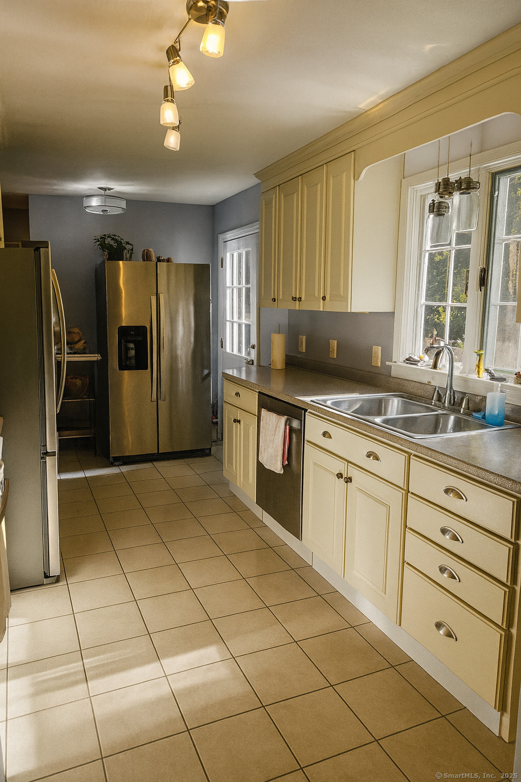 48 Monticello Lane Mansfield CT 06268