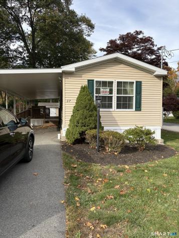 37 Woodland Trail Killingworth CT 06419