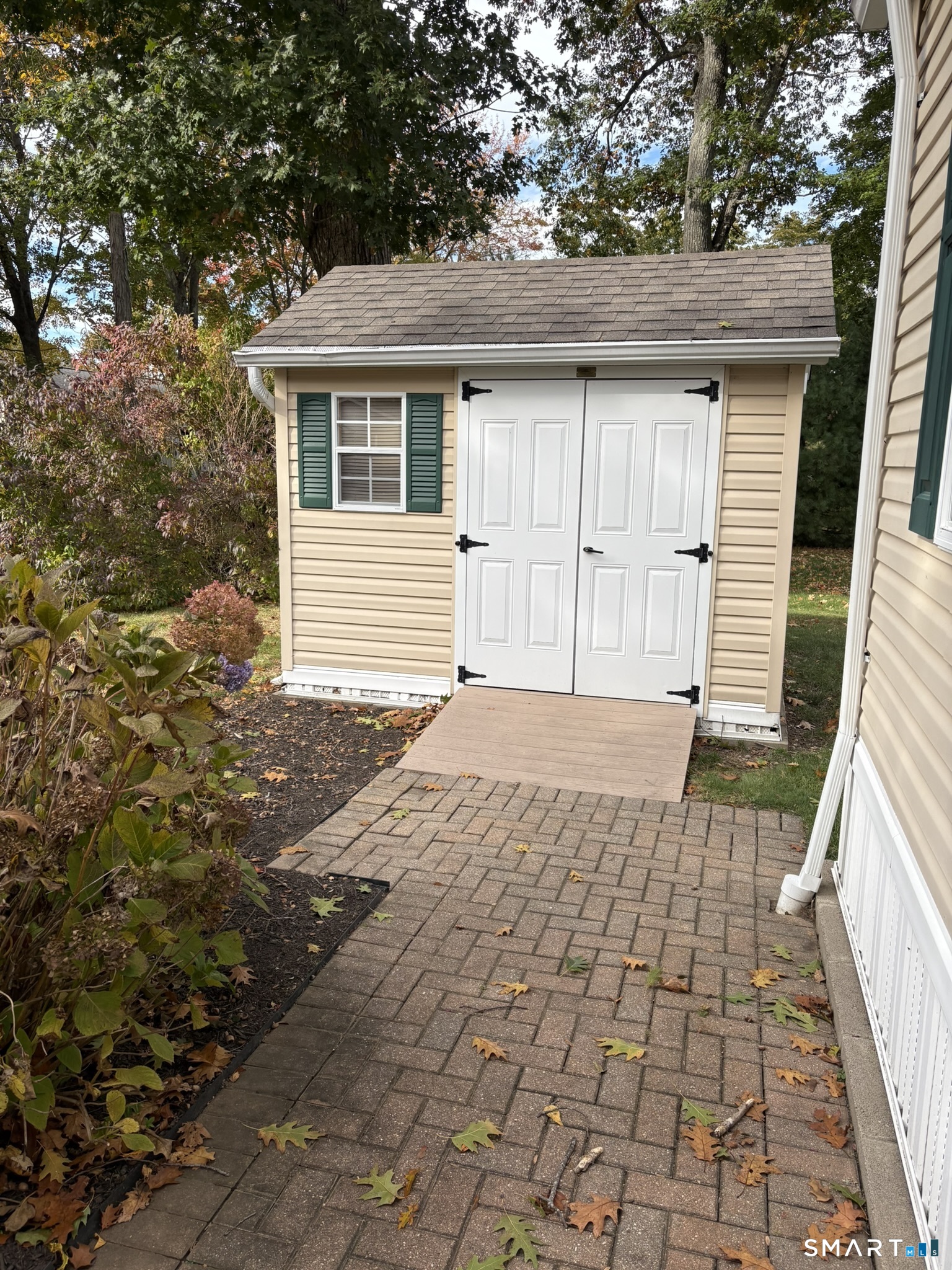 37 Woodland Trail Killingworth CT 06419