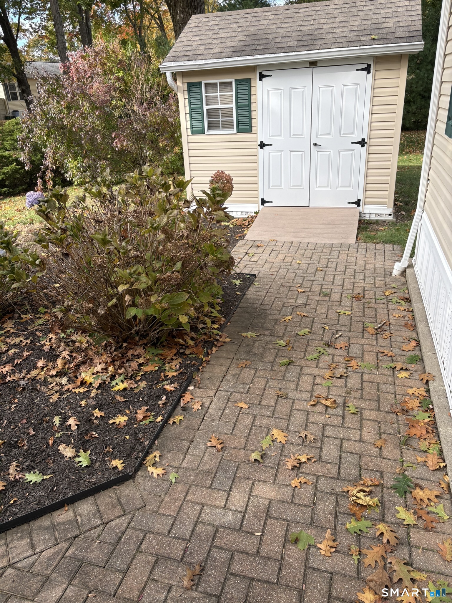 37 Woodland Trail Killingworth CT 06419