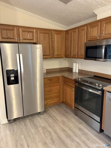 37 Woodland Trail Killingworth CT 06419