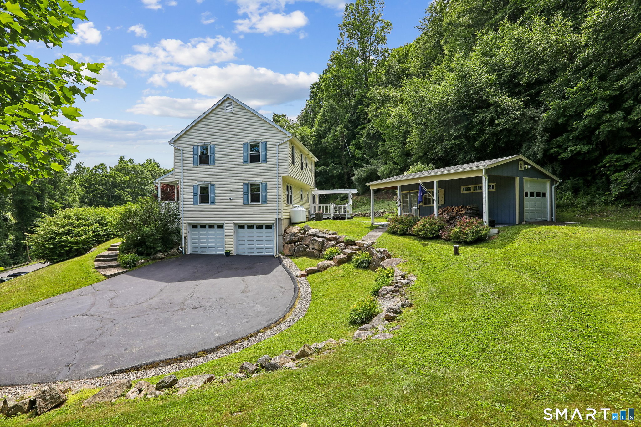 6 Mcnulty Drive New Milford CT 06776