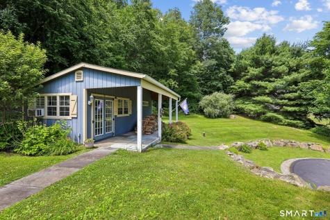 6 Mcnulty Drive New Milford CT 06776