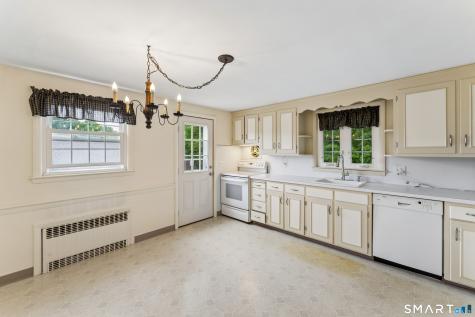 70 Bielefield Road Middletown CT 06457