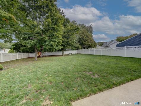 35 Helaine Road Manchester CT 06042
