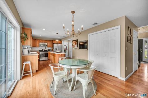 208 Debbie Drive Meriden CT 06451