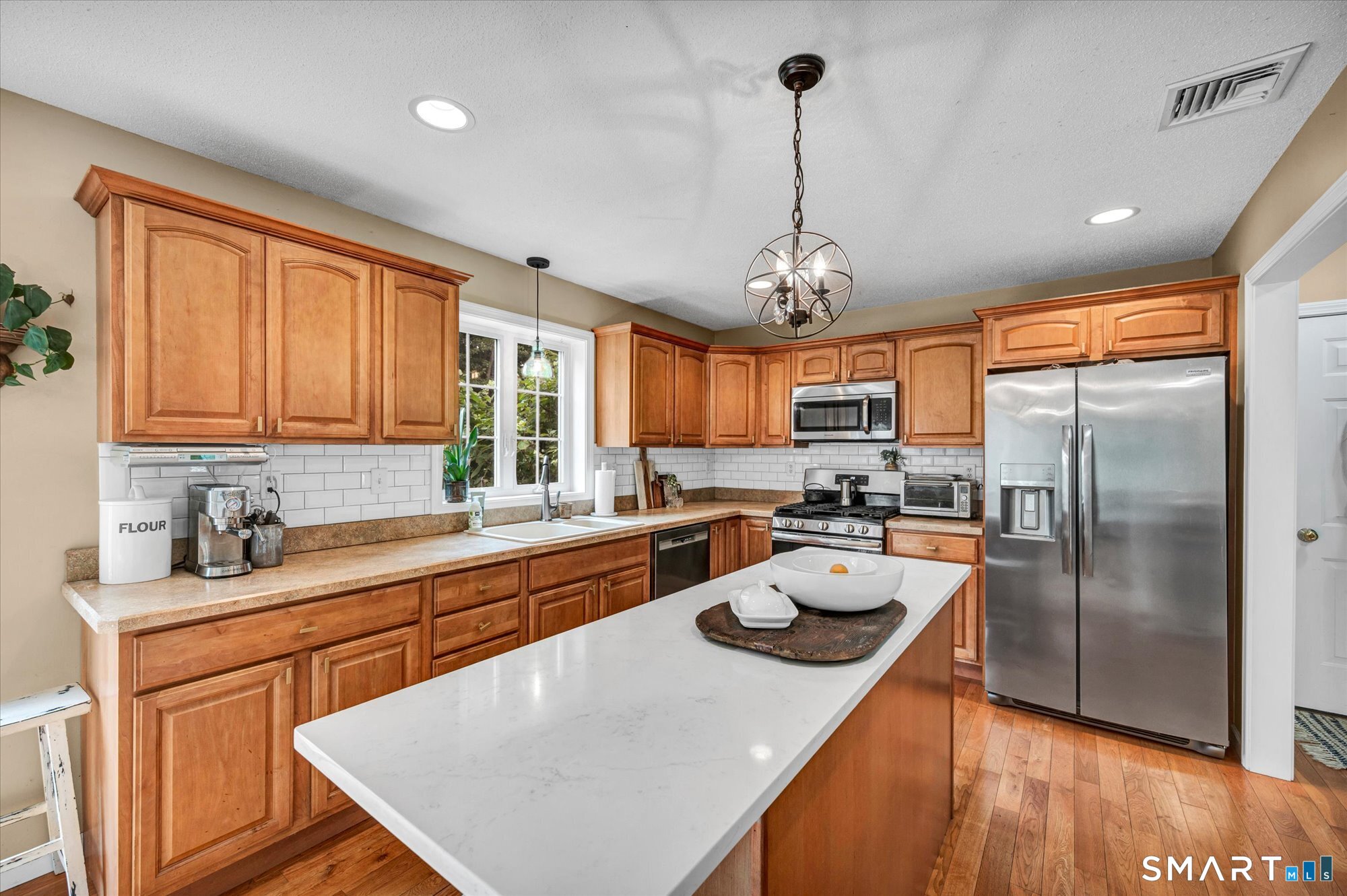208 Debbie Drive Meriden CT 06451